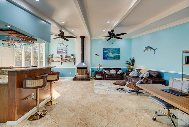 3415 80th Street, Galveston, TX 77551