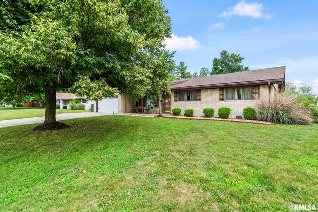 29 BIRCH Drive, Chatham, IL 62629