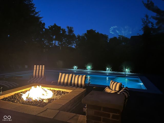 4155 S Siefert Court, New Palestine, IN 46163