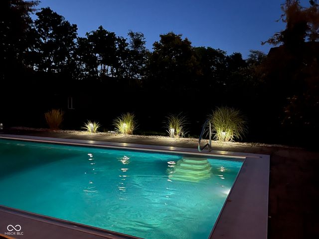 4155 S Siefert Court, New Palestine, IN 46163