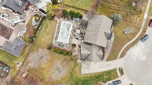 4155 S Siefert Court, New Palestine, IN 46163