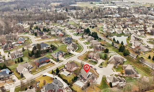 4155 S Siefert Court, New Palestine, IN 46163