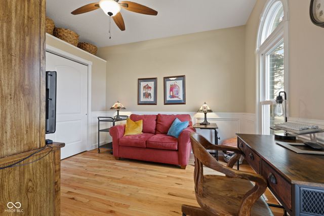 4155 S Siefert Court, New Palestine, IN 46163