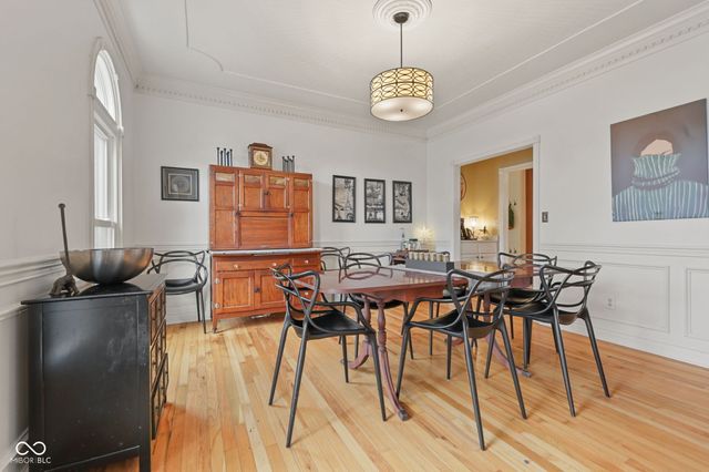 4155 S Siefert Court, New Palestine, IN 46163