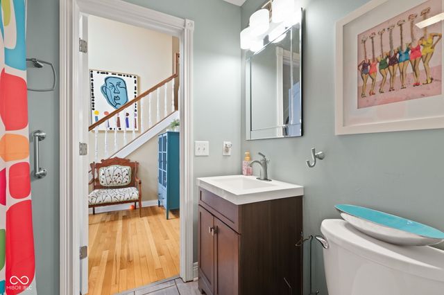 4155 S Siefert Court, New Palestine, IN 46163