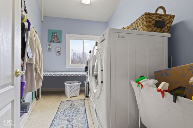 4155 S Siefert Court, New Palestine, IN 46163