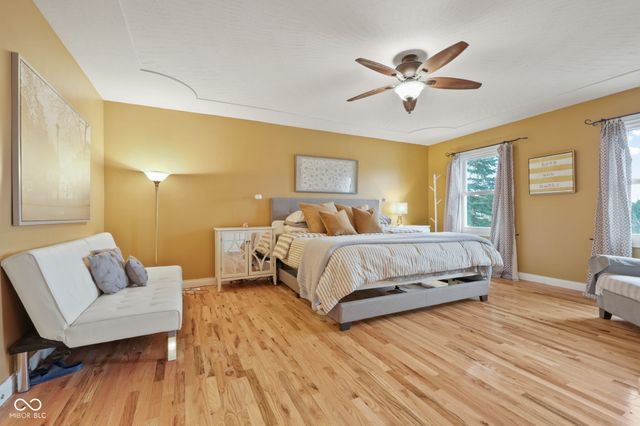 4155 S Siefert Court, New Palestine, IN 46163