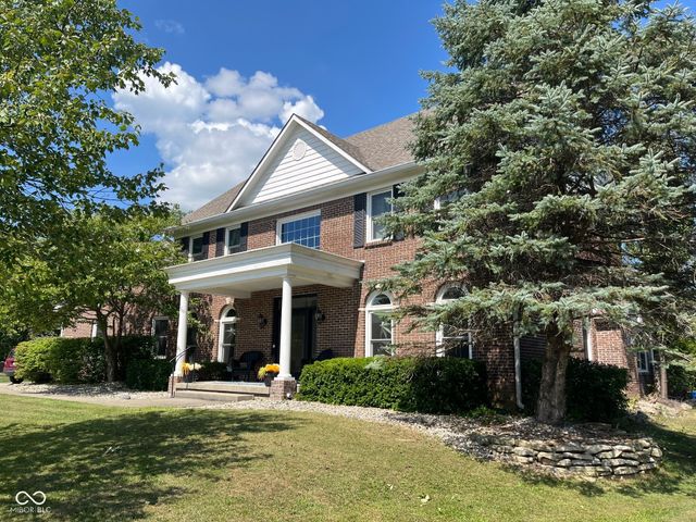 4155 S Siefert Court, New Palestine, IN 46163