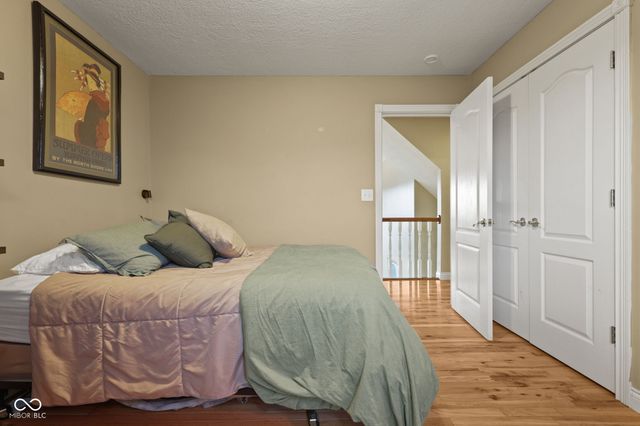 4155 S Siefert Court, New Palestine, IN 46163