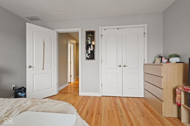 4155 S Siefert Court, New Palestine, IN 46163