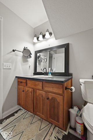 4155 S Siefert Court, New Palestine, IN 46163