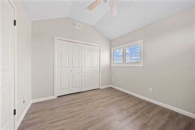 2242 Bird Island Dr, Corpus Christi, TX 78418
