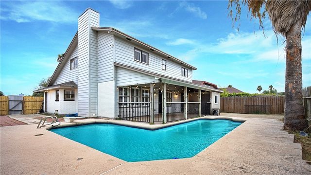 2242 Bird Island Dr, Corpus Christi, TX 78418