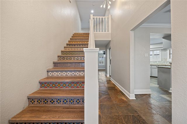 2242 Bird Island Dr, Corpus Christi, TX 78418