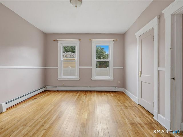 26 Limerick Street, New Haven, CT 06513