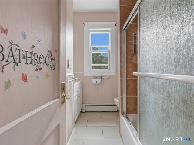 26 Limerick Street, New Haven, CT 06513