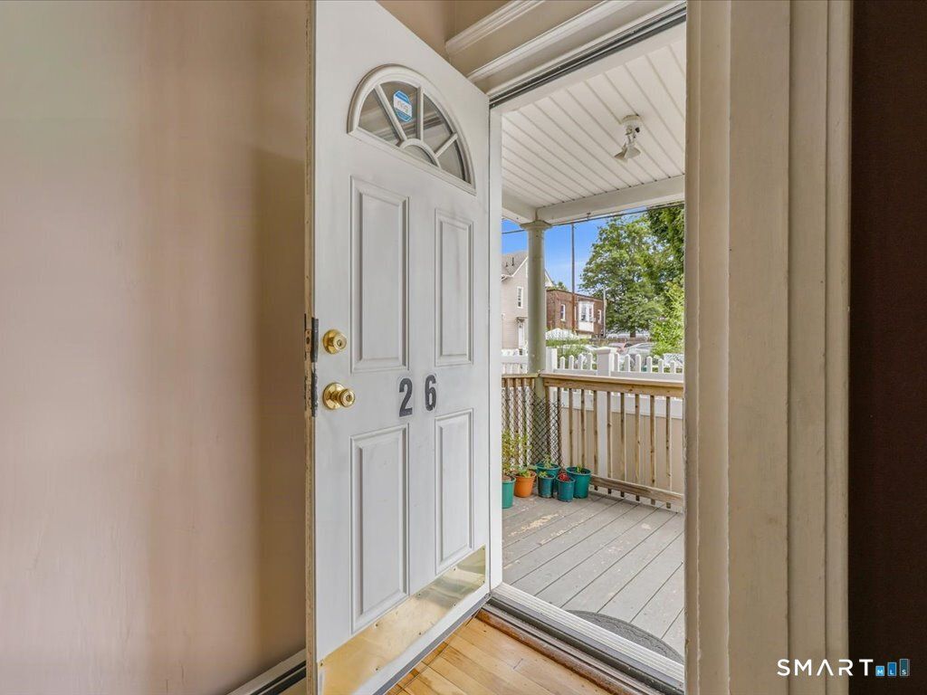 26 Limerick Street, New Haven, CT 06513