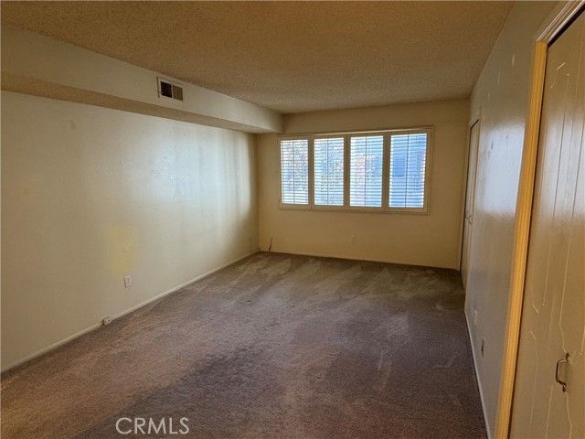 330 W California Boulevard 203, Pasadena, CA 91105