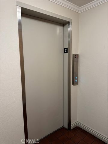 330 W California Boulevard 203, Pasadena, CA 91105