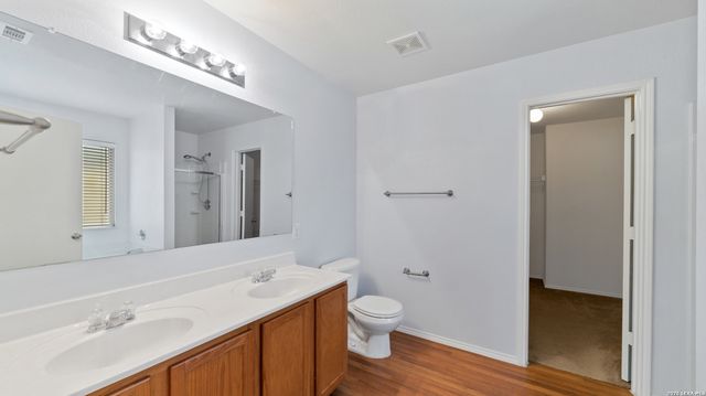 16246 Galloping Oak Knl, Selma, TX 78154