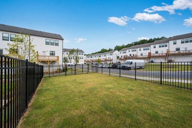 2823 Rosehall Way, Lawrenceville, GA 30044