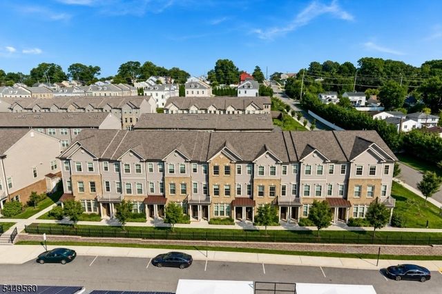 78 Leahy Dr, Wood-ridge Boro, NJ 07075
