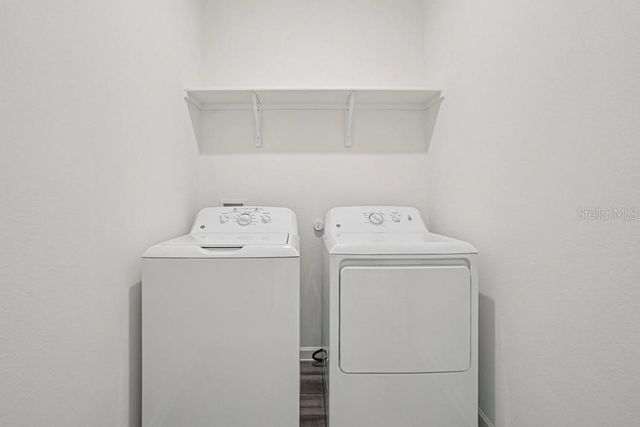 2006 HEMINGWAY CIRCLE, Groveland, FL 34736