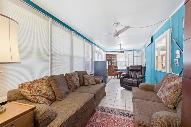 6309 Blackfoot Trail, De Cordova, TX 76049