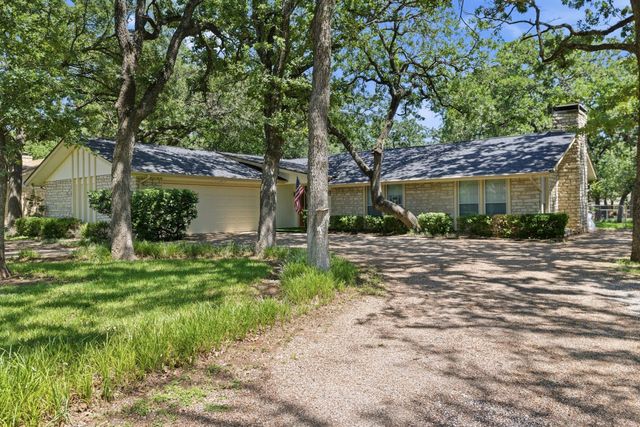 6309 Blackfoot Trail, De Cordova, TX 76049