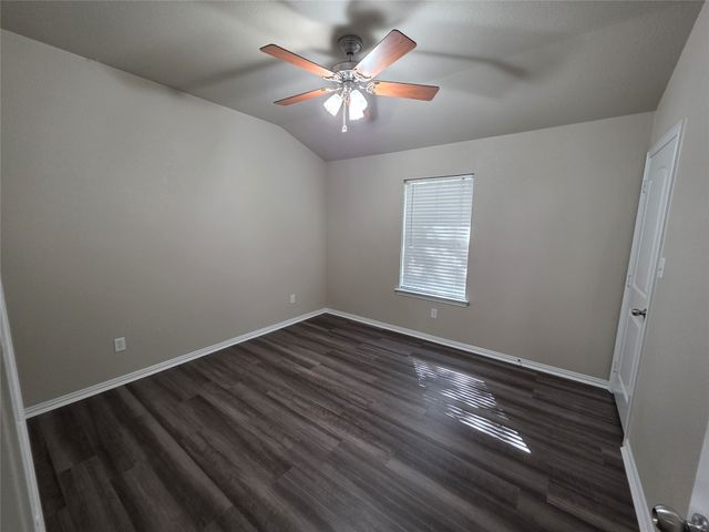 145 N Meadows Drive N, Granbury, TX 76048