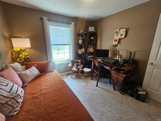 845 Wildflower Drive, Ellettsville, IN 47429