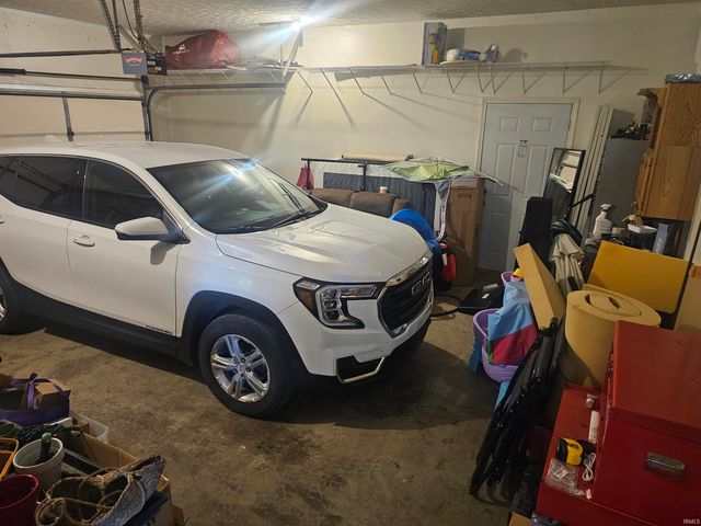 845 Wildflower Drive, Ellettsville, IN 47429