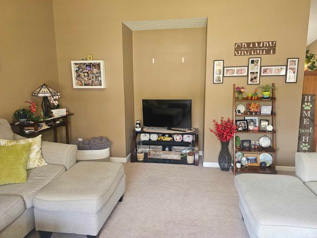 845 Wildflower Drive, Ellettsville, IN 47429