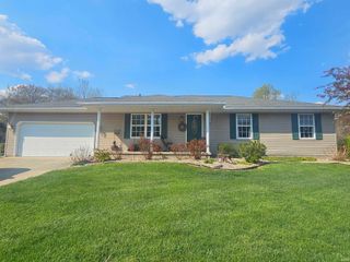 845 Wildflower Drive, Ellettsville, IN 47429