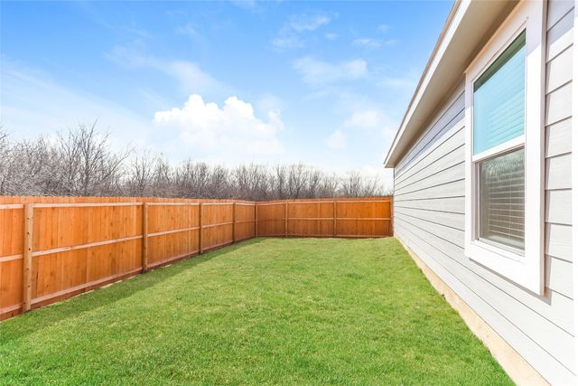 2960 Wallace Wells Court, Crandall, TX 75114