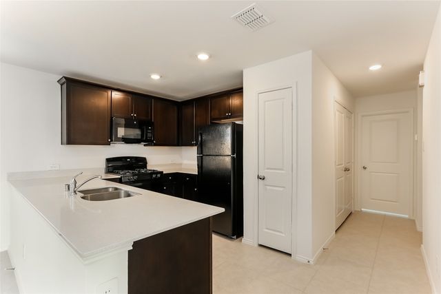 2960 Wallace Wells Court, Crandall, TX 75114