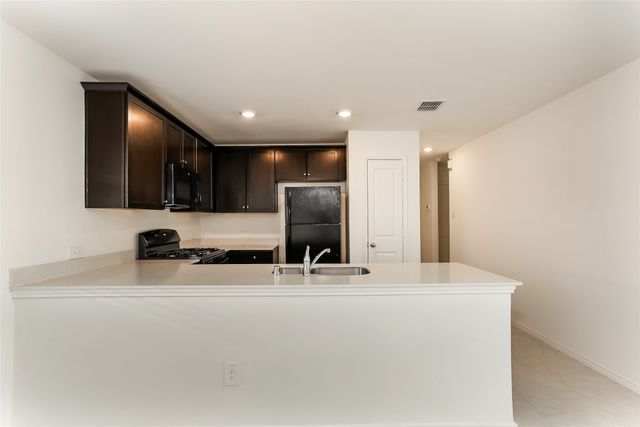2960 Wallace Wells Court, Crandall, TX 75114