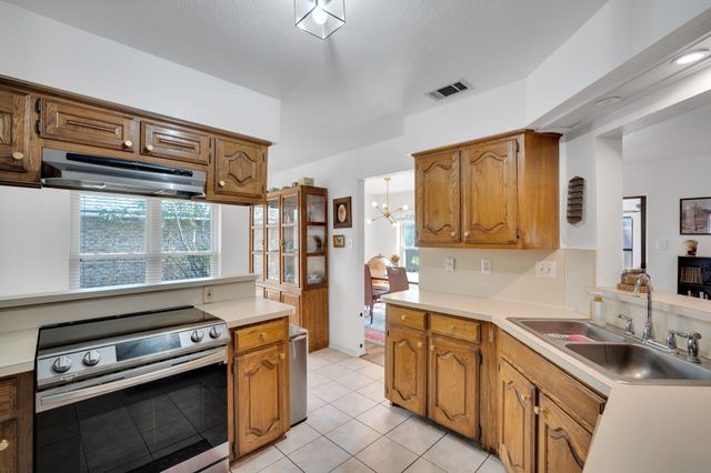 202 Morene Avenue, Waxahachie, TX 75165