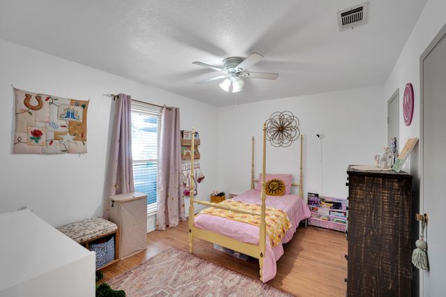 202 Morene Avenue, Waxahachie, TX 75165