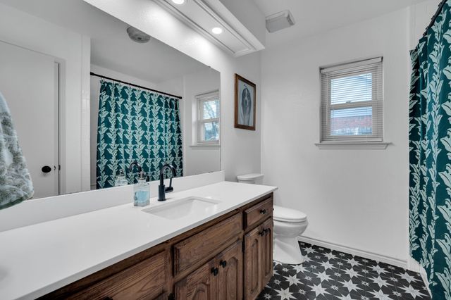 202 Morene Avenue, Waxahachie, TX 75165