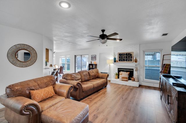 202 Morene Avenue, Waxahachie, TX 75165