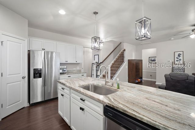 10 Coosawhatchie Way, Beaufort, SC 29906