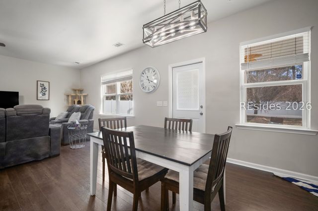 10 Coosawhatchie Way, Beaufort, SC 29906