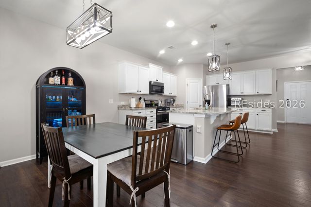 10 Coosawhatchie Way, Beaufort, SC 29906