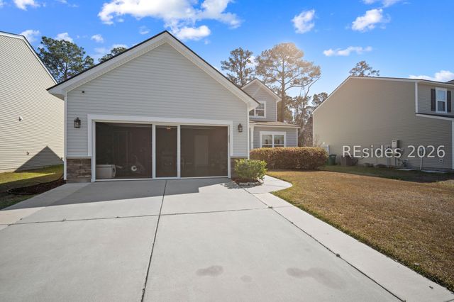 10 Coosawhatchie Way, Beaufort, SC 29906