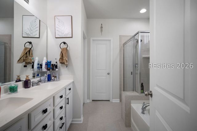 10 Coosawhatchie Way, Beaufort, SC 29906