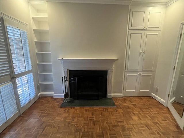 3512 Paces NW Place, Atlanta, GA 30327