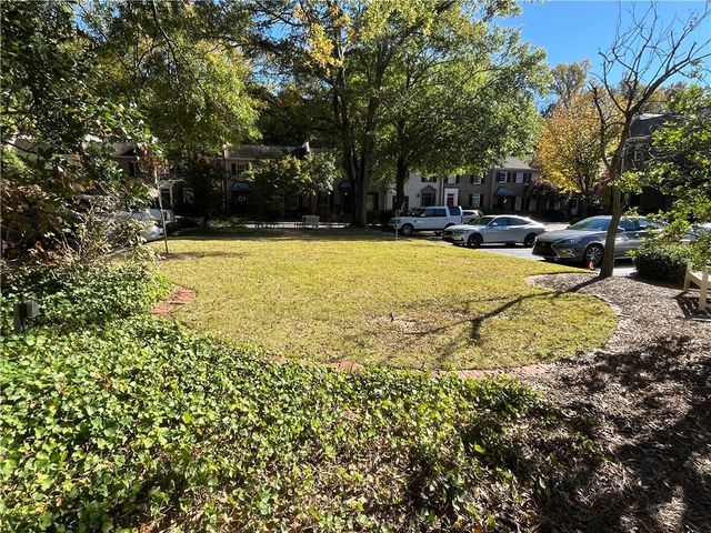 3512 Paces NW Place, Atlanta, GA 30327