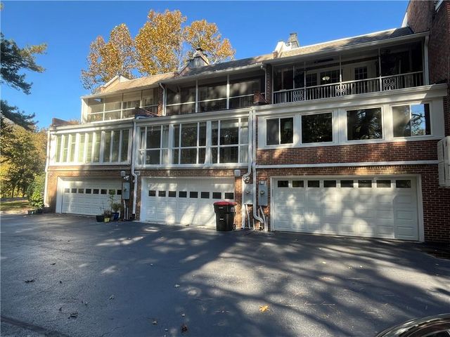 3512 Paces NW Place, Atlanta, GA 30327