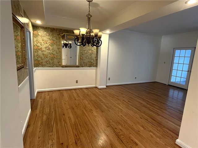 3512 Paces NW Place, Atlanta, GA 30327